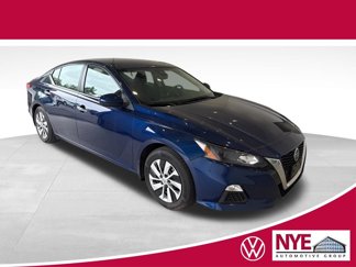 Used 2022 Nissan Altima 2.5 S image 1