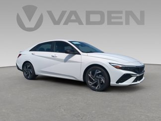 New 2025 Hyundai Elantra Sport image 1