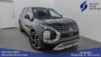 Used 2022 Mitsubishi Outlander SE image 1