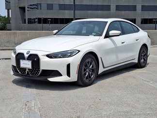Used 2023 BMW i4 eDrive40 w/ Premium Package image 1