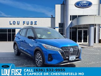 Used 2023 Nissan Kicks SR w/ SR Premium Package image 1