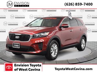 Used 2020 Kia Sorento LX image 1
