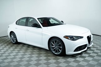 New 2024 Alfa Romeo Giulia Sprint image 1