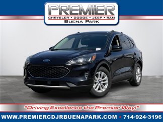 Used 2020 Ford Escape SE image 1