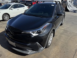 Used 2019 Toyota C-HR LE image 1