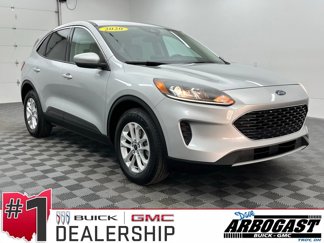 Used 2020 Ford Escape SE image 1