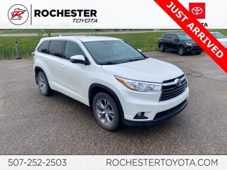 Used 2014 Toyota Highlander Plus image 1