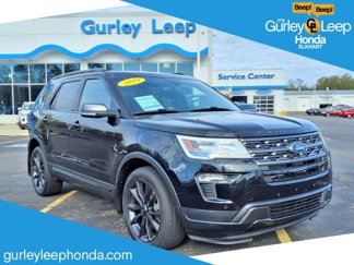 Used 2019 Ford Explorer XLT image 1