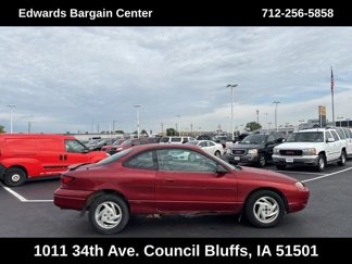 Used 2001 Ford Escort image 1