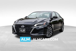 Used 2023 Nissan Altima 2.5 SV image 1