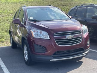 Used 2016 Chevrolet Trax LT w/ LT Convenience Package image 1