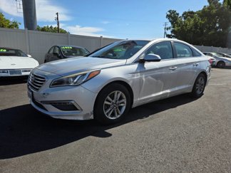 Used 2015 Hyundai Sonata SE image 1