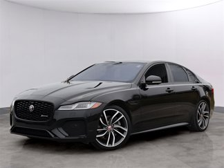 Used 2021 Jaguar XF R-Dynamic SE image 1