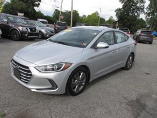 Used 2017 Hyundai Elantra SE w/ SE A/T Tech Package 03 image 1