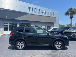 Used 2022 Subaru Forester Premium w/ Popular Package #1 image 1