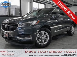 Used 2018 Buick Enclave Essence image 1