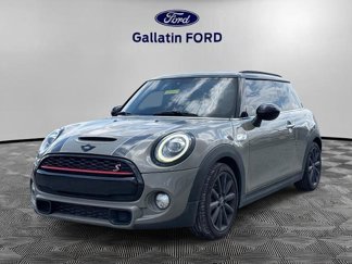 Used 2019 MINI Cooper S image 1