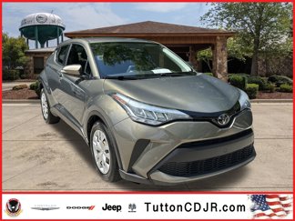 Used 2021 Toyota C-HR LE image 1