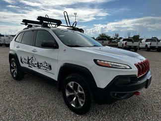 Used 2016 Jeep Cherokee Trailhawk w/ Cold Weather Group image 1