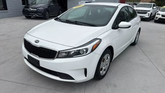 Used 2017 Kia Forte LX image 1