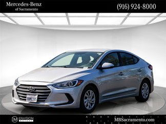 Used 2018 Hyundai Elantra SE image 1