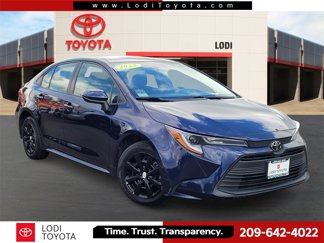 Used 2023 Toyota Corolla LE w/ Carpet Mat Package (TMS) image 1