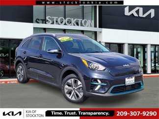Used 2022 Kia Niro EX image 1