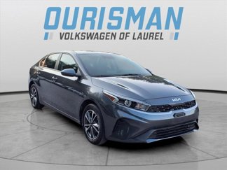Used 2022 Kia Forte LXS image 1