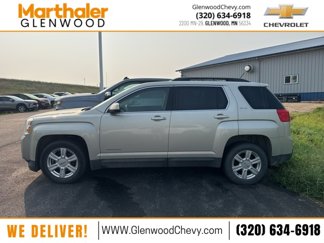 Used 2015 GMC Terrain SLE image 1