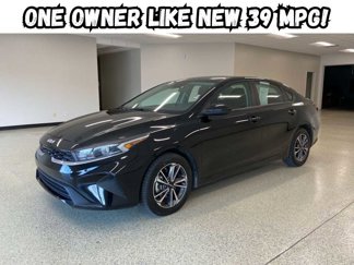 Used 2024 Kia Forte LXS image 1