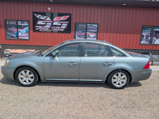 Used 2007 Ford Five Hundred SEL image 1
