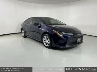 Used 2021 Toyota Corolla LE image 1