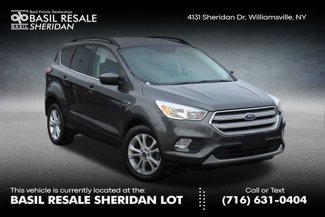 Used 2018 Ford Escape SE image 1