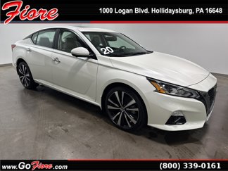 Used 2020 Nissan Altima 2.5 Platinum image 1