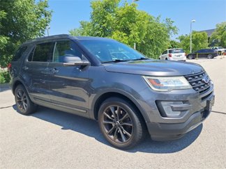 Used 2017 Ford Explorer XLT w/ Equipment Group 202A image 1