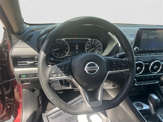Used 2022 Nissan Sentra SV image 1