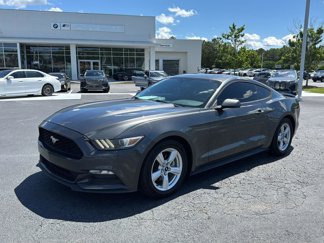 Used 2017 Ford Mustang Coupe image 1
