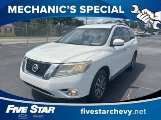 Used 2013 Nissan Pathfinder SL image 1