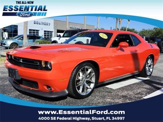 Used 2022 Dodge Challenger GT image 1
