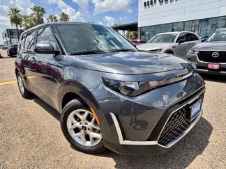 Used 2023 Kia Soul LX w/ LX Technology Package image 1