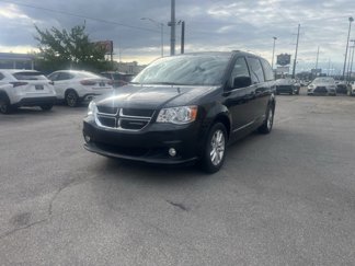 Used 2018 Dodge Grand Caravan SXT image 1