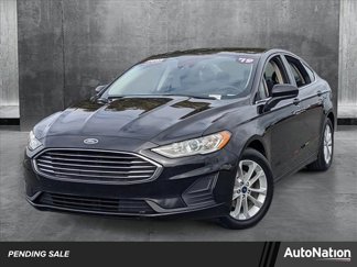 Used 2019 Ford Fusion SE image 1