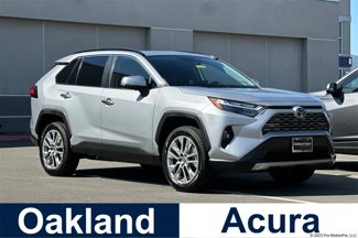 Used 2022 Toyota RAV4 Limited image 1