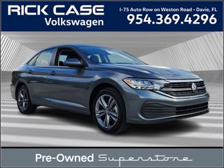 Certified 2022 Volkswagen Jetta SE image 1