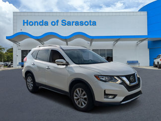 Used 2018 Nissan Rogue SV image 1