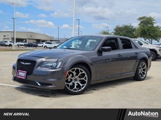 Used 2018 Chrysler 300 Touring w/ Sport Appearance Package image 1