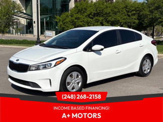Used 2017 Kia Forte LX image 1