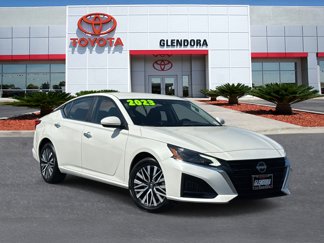 Used 2023 Nissan Altima 2.5 SV image 1