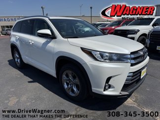 Used 2019 Toyota Highlander Limited Platinum image 1