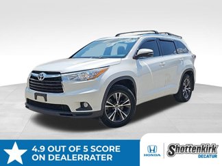 Used 2016 Toyota Highlander XLE image 1